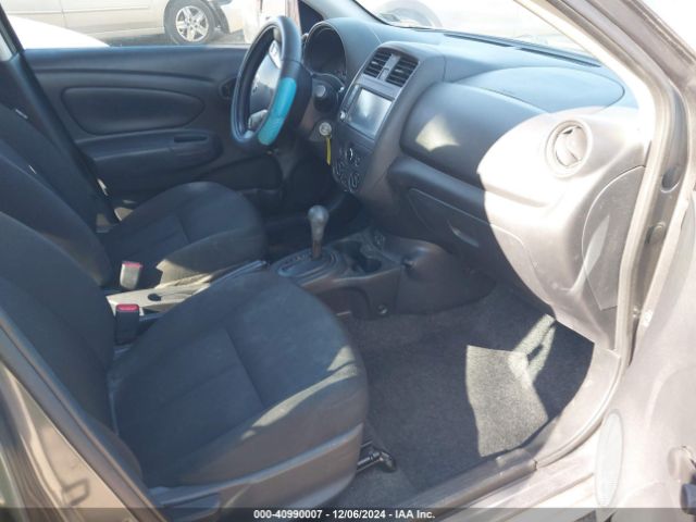 3N1CN7AP3KL813960 Nissan Versa 1.6 S+