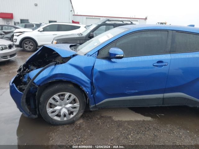 JTNKHMBX1L1081667 Toyota C-HR LE
