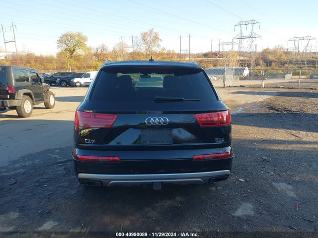 WA1VAAF79JD006171 Audi Q7 3.0t Premium