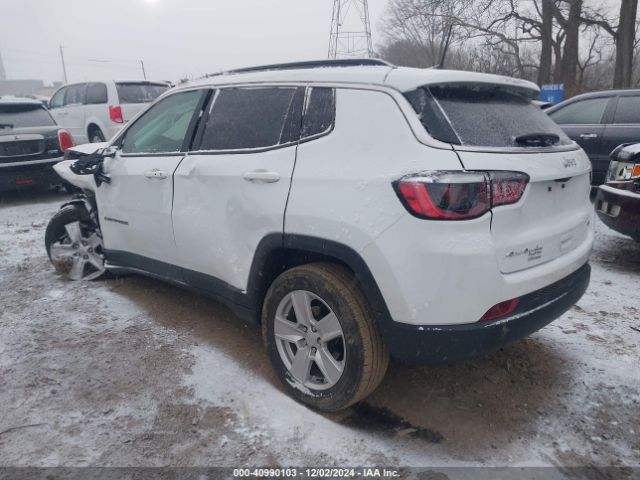 2022 JEEP COMPASS 3C4NJDBB4NT133203 Photo 2
