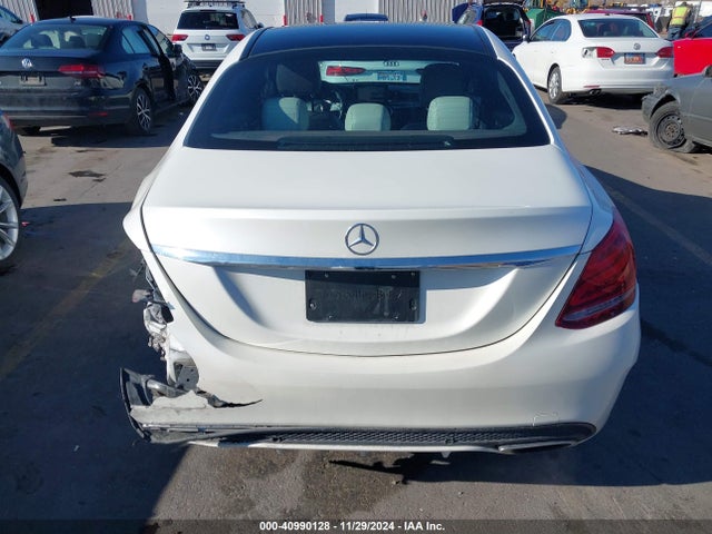 55SWF4KB0FU058634 Mercedes-Benz C 300 4matic/luxury 4matic/sport 4matic