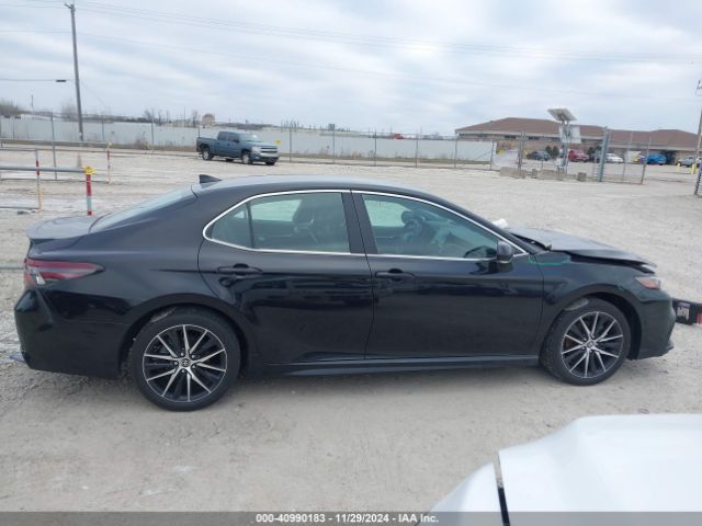 4T1G11BK6NU071361 Toyota Camry Se Awd