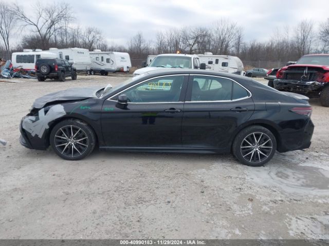 4T1G11BK6NU071361 Toyota Camry Se Awd