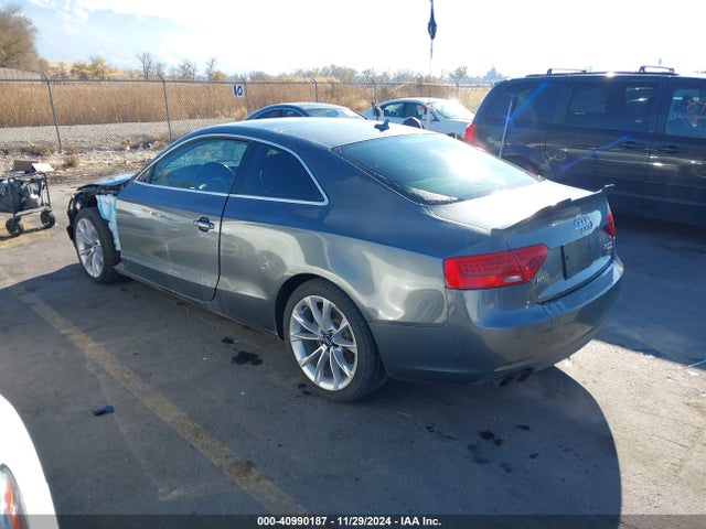 2013 AUDI A5 WAULFAFR7DA053668 Photo 2