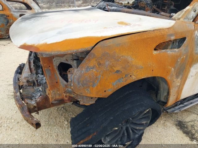 JN8AY2BC7N9160576 Nissan Armada Sl 2wd