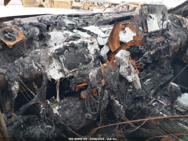 JN8AY2BC7N9160576 Nissan Armada Sl 2wd