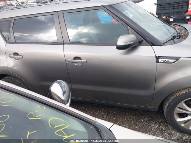 KIA SOUL + 2014 KNDJP3A52E7016596 Image 13