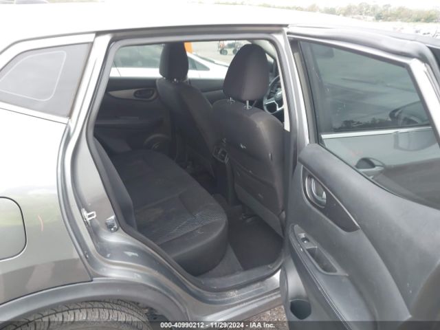 JN1BJ1CP9JW151134 Nissan Rogue Sport S