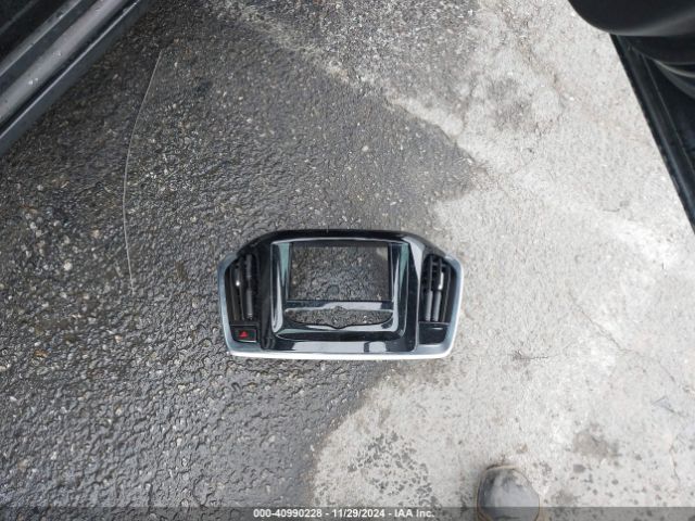 1GNERFKW5KJ231027 Chevrolet Traverse Ls