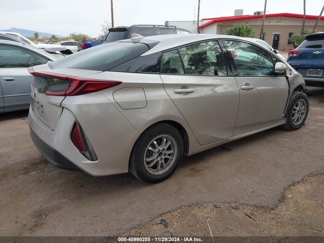 JTDKARFPXK3115950 Toyota Prius Prime Plus