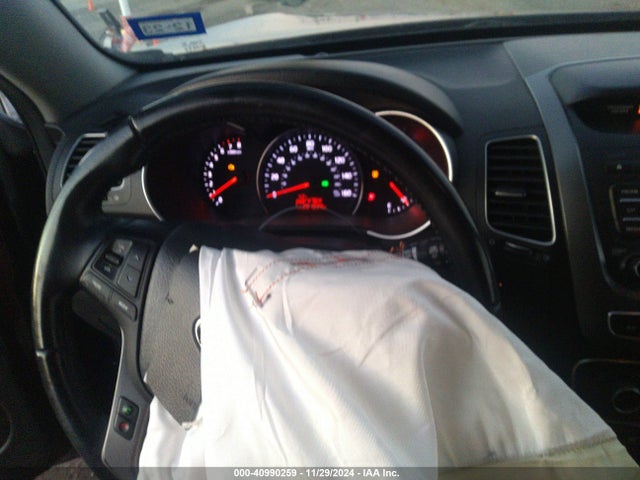 KIA Sorento Lx V6 2014 5XYKT4A75EG532686 Image 6