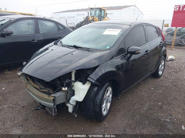 Ford FIESTA SE 2015 3FADP4EJ8FM211545 Image 2