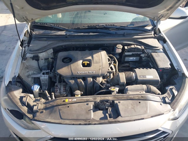 KMHD84LF9HU378299 Hyundai ELANTRA SE