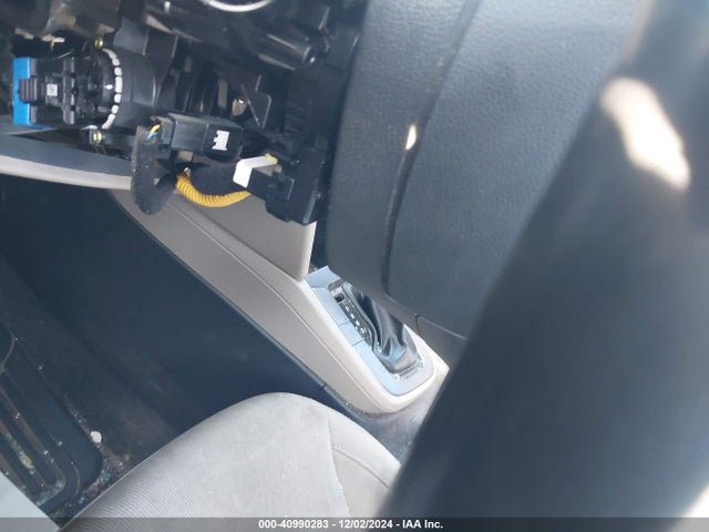 KMHD84LF9HU378299 Hyundai ELANTRA SE