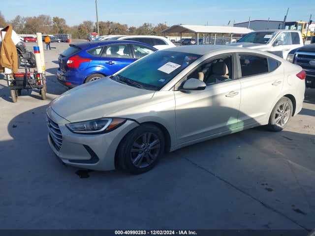 KMHD84LF9HU378299 Hyundai ELANTRA SE