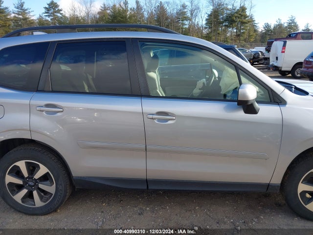 JF2SJAGC3JH606943 Subaru Forester 2.5i Premium