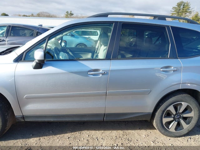 JF2SJAGC3JH606943 Subaru Forester 2.5i Premium