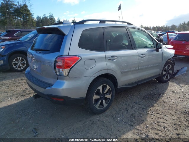 JF2SJAGC3JH606943 Subaru Forester 2.5i Premium