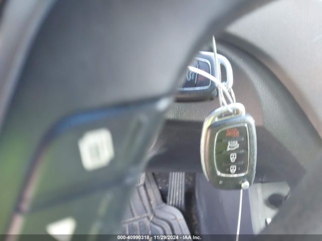 5XYZT3LB1HG418988 Hyundai Santa Fe Sport 2.4l