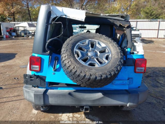 1C4BJWFG4HL608773 Jeep Wrangler Unlimited Rubicon 4x4