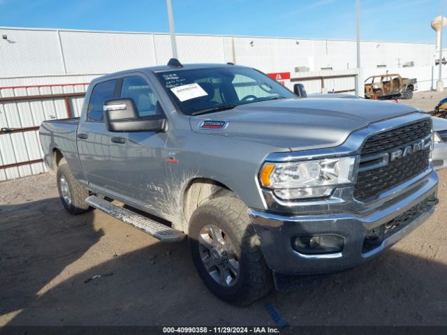 3C6UR5DL7RG100752 RAM 2500 Big Horn  4x4 6'4 Box