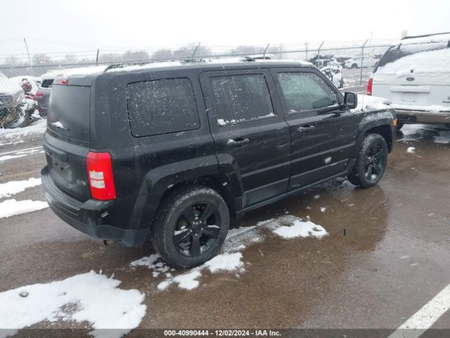 1C4NJPBA1FD326148 Jeep Patriot Altitude Edition