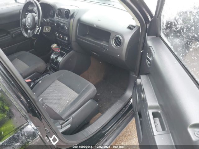 1C4NJPBA1FD326148 Jeep Patriot Altitude Edition