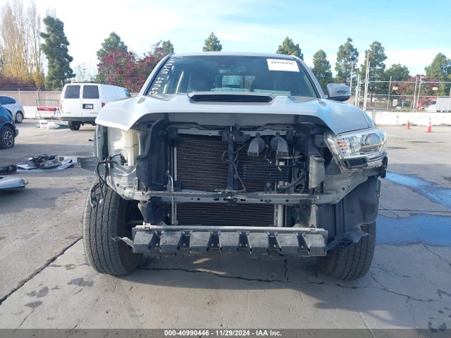 3TMDZ5BNXJM037097 Toyota Tacoma Trd Sport