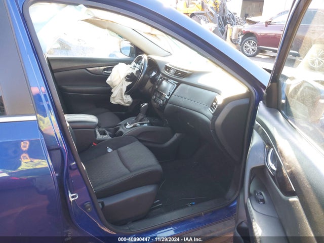 JN8AT2MV7KW393027 Nissan ROGUE SV