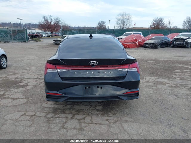 Hyundai ELANTRA SEL 2022 KMHLM4AGXNU352616 Image 17