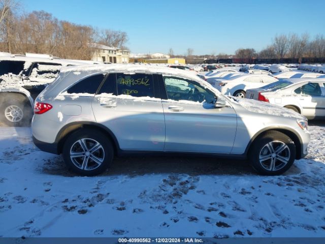 WDC0G4KB8GF105422 Mercedes-Benz Glc 300 4matic