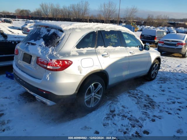 WDC0G4KB8GF105422 Mercedes-Benz Glc 300 4matic