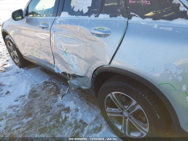 WDC0G4KB8GF105422 Mercedes-Benz Glc 300 4matic