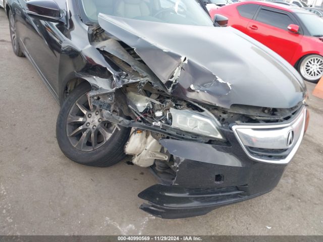 19UUB1F3XHA008200 Acura TLX