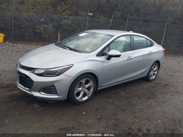 1G1BF5SM9K7101433 Chevrolet Cruze Premier