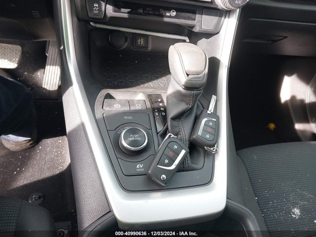 Toyota Rav4 Hybrid Le 2024 JTMMWRFV6RD246239 Image 11