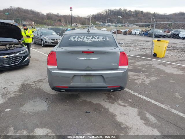 2C3CCAAG9JH117860 Chrysler 300 Touring L