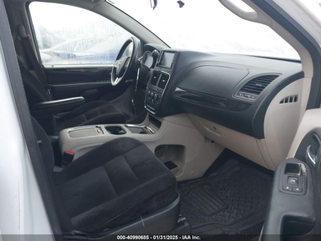 2C4RDGCG0ER266077 Dodge Grand Caravan Sxt