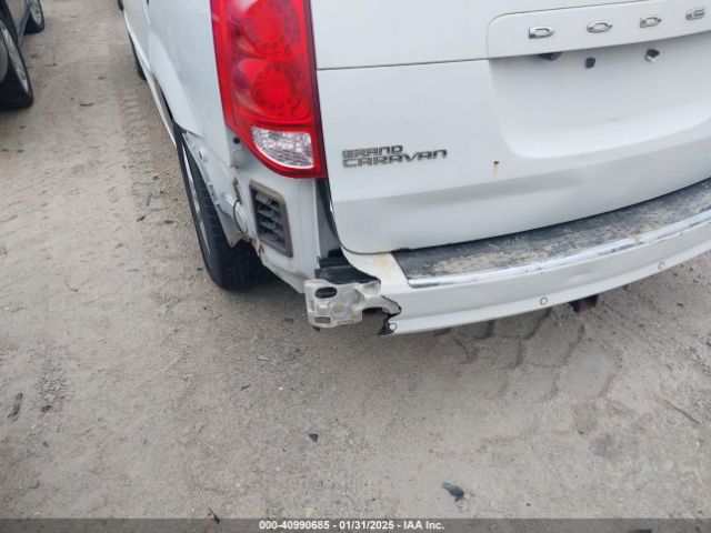 2C4RDGCG0ER266077 Dodge Grand Caravan Sxt