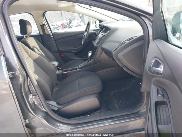 Ford FOCUS SE 2016 1FADP3F24GL223762 Image 5