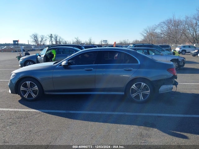 WDDZF4KB0KA533304 Mercedes-Benz E 300 4matic