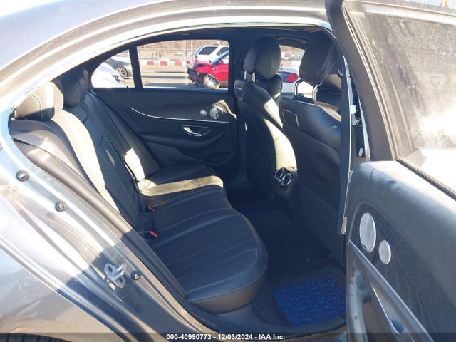 WDDZF4KB0KA533304 Mercedes-Benz E 300 4matic