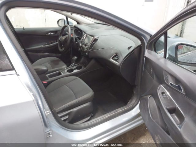 1G1BE5SM9H7195034 Chevrolet Cruze Lt Auto