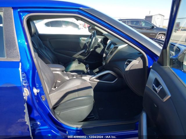 KMHTC6AD7EU188763 Hyundai Veloster Base W/black