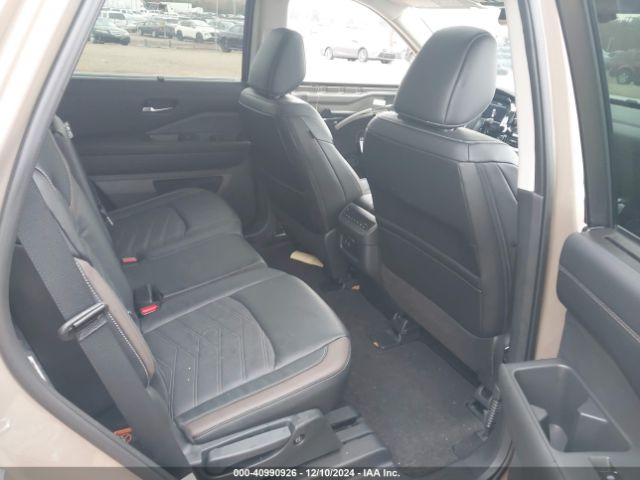5N1DR3DJ8RC243929 Nissan Pathfinder Platinum 4wd