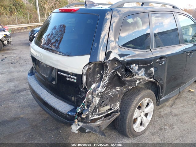 Subaru Forester 2.5i Premium 2016 JF2SJADC9GH516452 Image 6