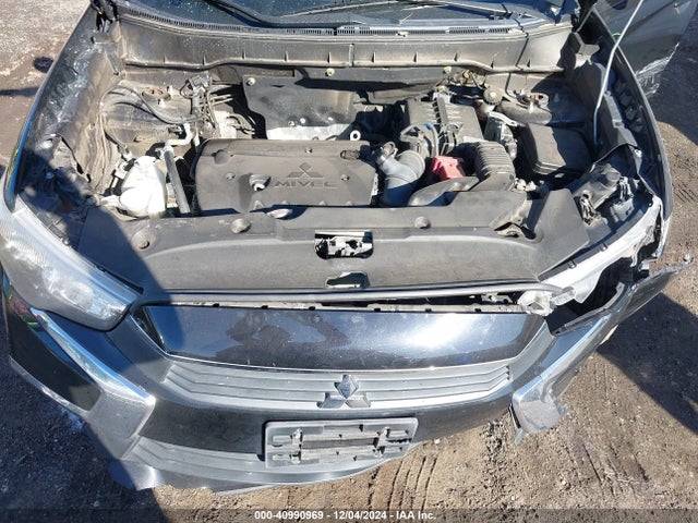 JA4AR3AU6HZ010739 Mitsubishi Outlander Sport 2.0 Es