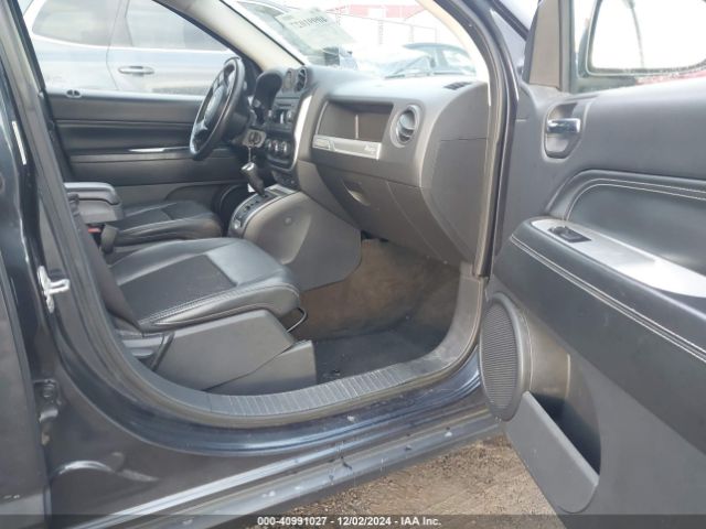 1C4NJCEB6ED531458 Jeep Compass Latitude