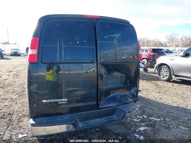 Chevrolet Express 3500 Lt 2014 1GBZG1FG7E1132627 Image 16