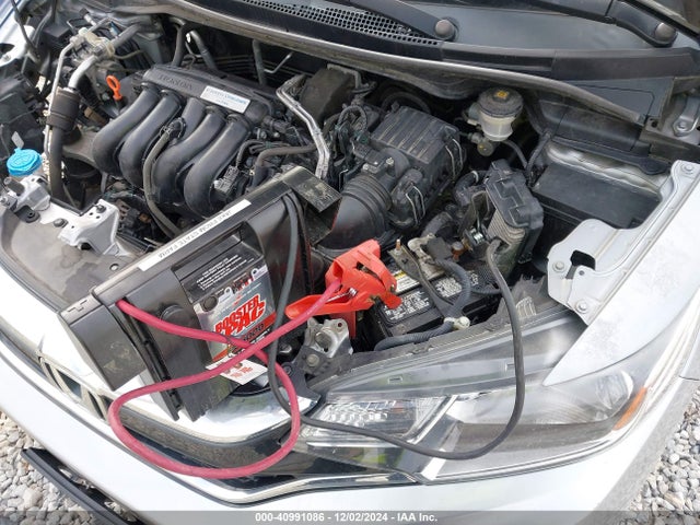 Honda FIT LX 2019 3HGGK5H47KM714450 Image 17